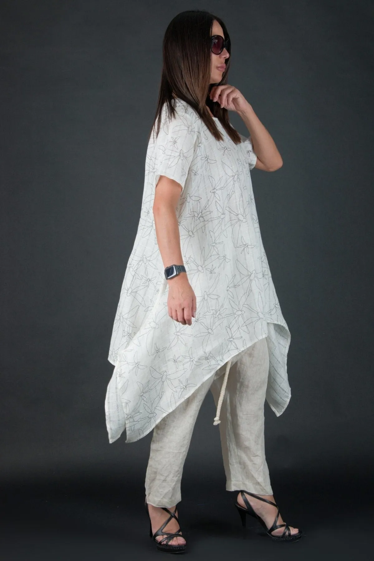 CAROLINE Off White Linen Tunic