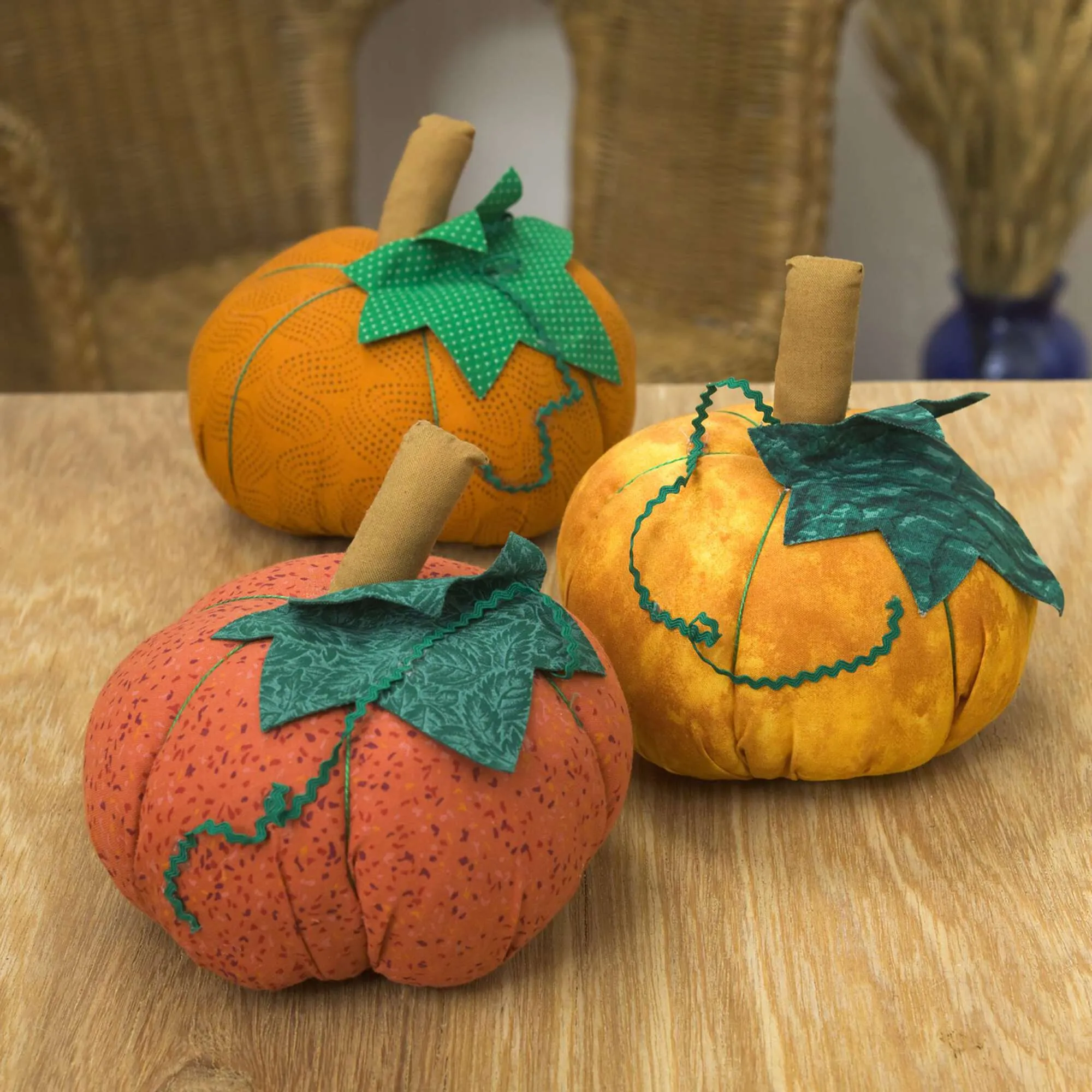 Coats & Clark Sewing Pumpkin Patch Pincushion