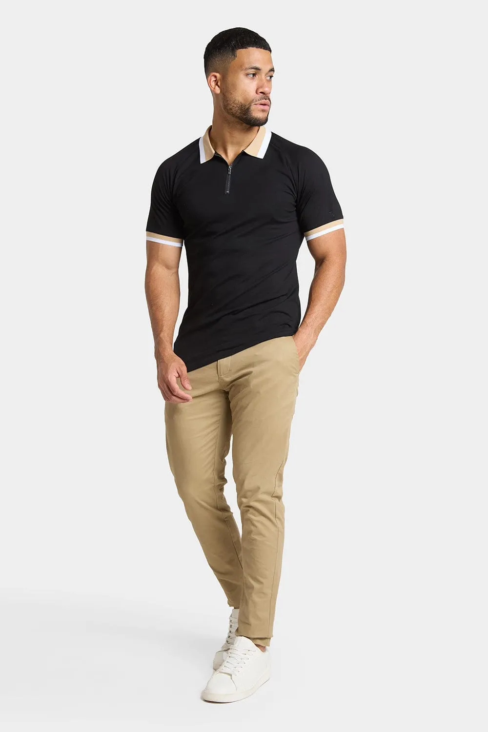 Contrast Collar Polo Shirt in Black