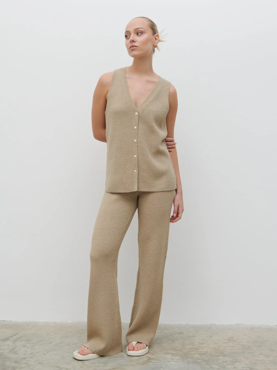 Kourtney Knit Waistcoat - Taupe